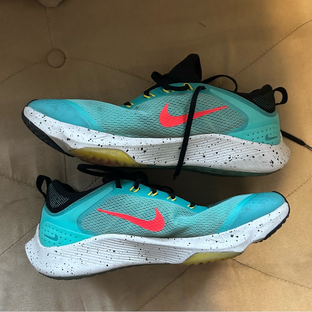 Nike Air Zoom Speed Youth Kids 6.5 Sneakers
